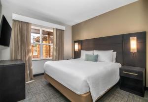 Two-Bedroom Suite with Sofa Bed room in Residence Inn Phoenix Glendale Sports & Entertainment District