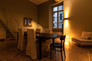 EMBRIACI CHARME DESIGN Centro Storico Porto Antico Acquario