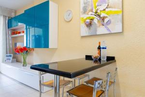 Beautiful studio with sea view