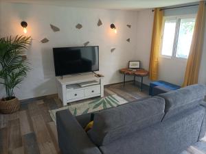 Country Cottage Cabana