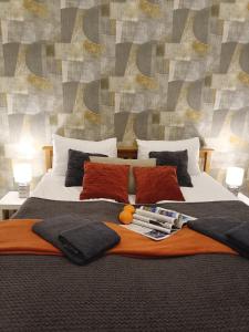 City center Two room Apartment with One Bedroom, up to 5 Guests, SELF CHECK-IN, FREE parking