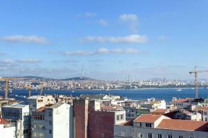 Bosphorus view, central location