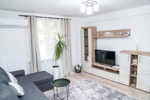 Lescale - Ultracentral