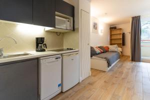 Appt pour 4 pers avec piscine couverte tennis et parking gratuit 227