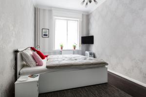 The Little Pearl close to Westend