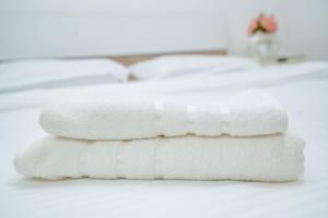 Lescale - Ultracentral