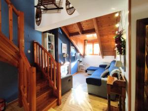 CHECK-IN CASAS Casa Pedro - 4hvězdičkové hotely ve městě Benasque