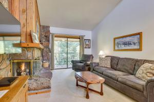 Updated Winter Park Condo with Indoor Heated Pool!