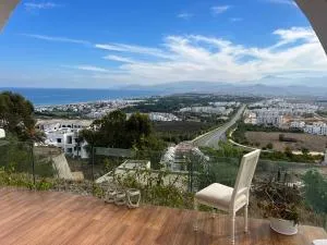 Luxueux VILLA avec jardin et vue panoramique - El Groura