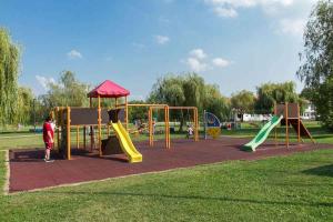 Apartment in Balatonmariafürdo 45325