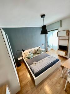 Cozy Apartment 3 km away from Duomo