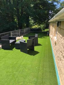 Beautiful renovated former coach house