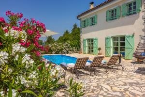 Villa Tribalj 