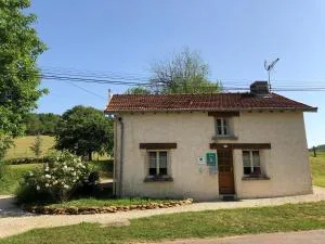 Charmante maison bio avec jardin près du lac de la Liez - FR-1-611-15 - Corgirnon