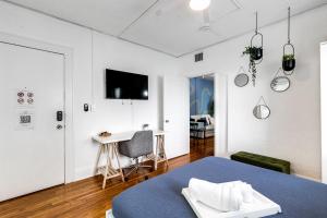 Comfy Little Havana Apt - Centrally located Hv2