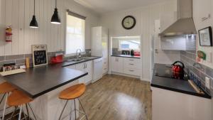 Creekview Cottage - 70 Lock Street