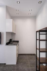 Travelholic AUC Residence