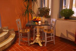 Dolphin Hotel Skopelos Greece