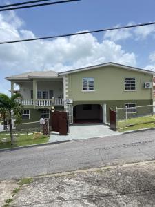 West View 1- Modern & central apartment