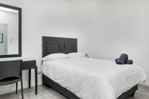 Inn & Out Express Sea Point