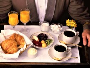 Life is SUITE KORIFI