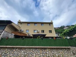 Къща за гости Бовъ - Godech