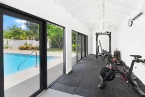 Moonflower home by Bluescape