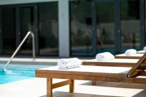 Moonflower home by Bluescape