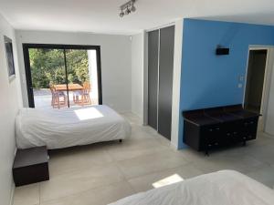 Villas La Casa du Lez (piscine chauffee) : photos des chambres
