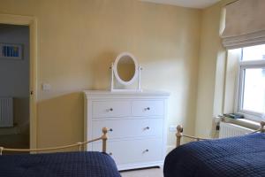 The Cottage, 45 Fore Street