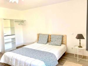 Piscine privée sans vis à vis Calme Babyfoot