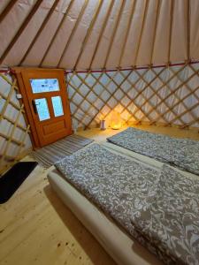 Kincs Apartman és Jurtaszállás