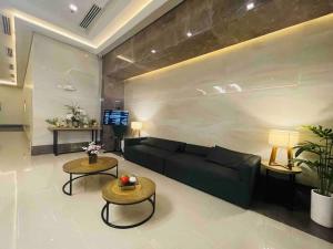 SonSon at Manhattan Plaza Tower 1, Araneta, Cubao, Quezon City