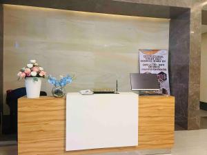 SonSon at Manhattan Plaza Tower 1, Araneta, Cubao, Quezon City