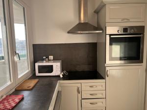 B&B / Chambres d'hotes Belle Chambre a EVRY proche Gare RER : photos des chambres