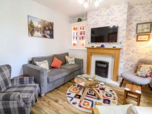 Through the Looking Glass