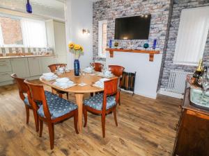 Through the Looking Glass