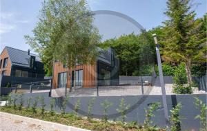 Nice Home In Stari Laz With Kitchen