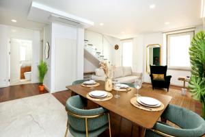 GREEN FARO, MODERN DUPLEX with A BLISS TERRACE