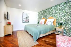Green & Gorgeous - 3 bedroom Getaway in the Heart