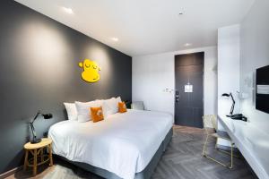 Blu Monkey Hub and Hotel Krabi Town