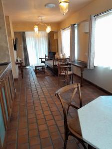 Woodmere Grand Hotel & Serviced Apartments