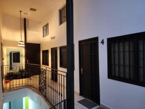 Cómodo apartamento # 4, Rio abajo cerca de la estación del metro de la Cincuentenario