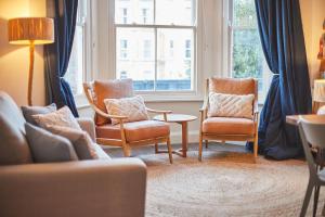 South Bay Garden Apartment - 4hvězdičkové hotely ve městě Scarborough