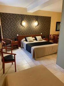 Hotels Hotel Bon Encontre : photos des chambres