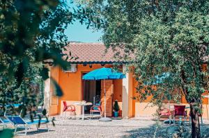 Bungalow (2 Adults)