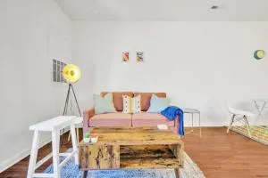 1BR King Bed near Shopping, Dining & Entertainment - ماثيوز