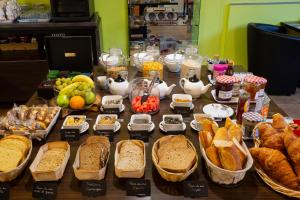 Enzo Hotels Contrexeville : photos des chambres