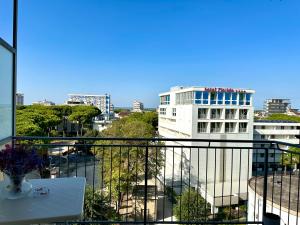 Beach Front Apartment Sabbiadoro