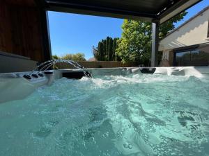 KosyHouse - Un petit coin de paradis-SPA & Massage